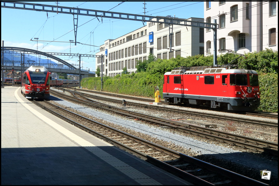 2022-05-26_12-41-31-Ligurien-Einfahrt-Bernina-Express-in-den-Bhf-Chur 2022-05-26_12-41-31-Ligurien-Einfahrt-Bernina-Express-in-den-Bhf-Chur