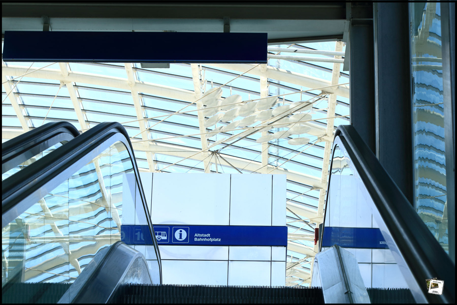 2022-05-26_12-45-04-Ligurien-Ausgang-Bhf-Chur 2022-05-26_12-45-04-Ligurien-Ausgang-Bhf-Chur