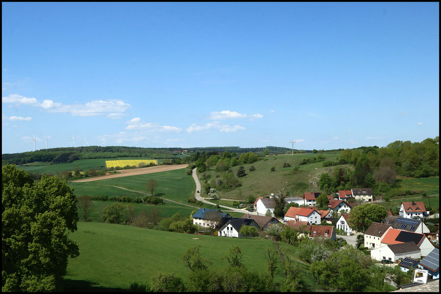 2025-04-30_11-52-10-Fährtle zur Burg Katzenstein bei Dischingen 2025-04-30_11-52-10-Fährtle zur Burg Katzenstein bei Dischingen