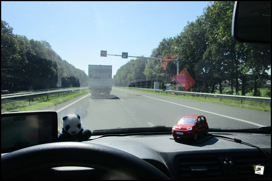 2026-06-19_10-15-01-Holland-Fährtle 2026-IXUS- 2026-06-19_10-15-01-Holland-Fährtle 2026-IXUS-